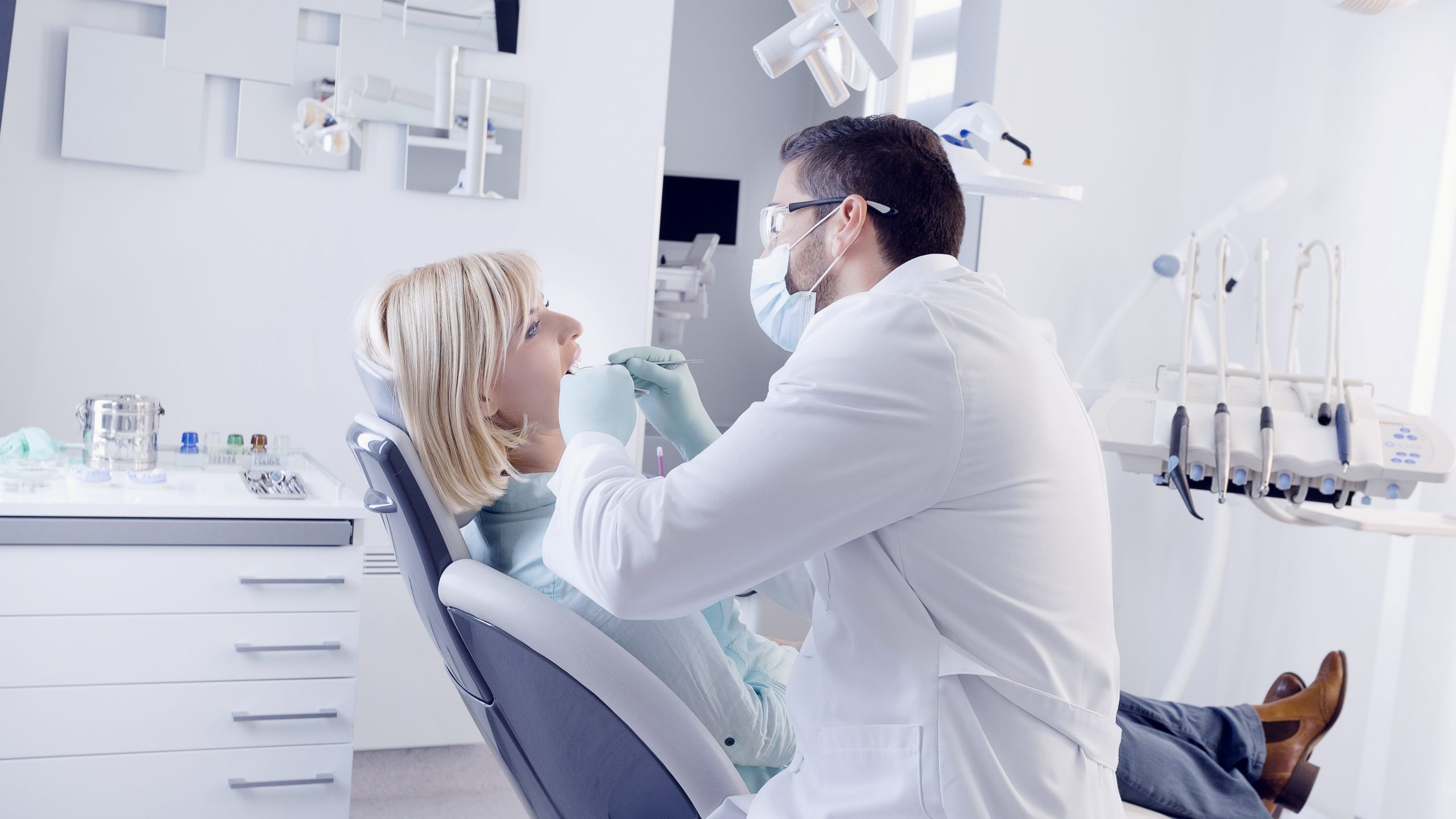 Dentist in Vista, CA